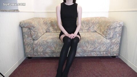 4437929・あの芸能人レベルの美女、再び。二回の中出しSEXとなっています。