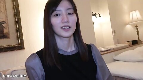 4591784・【無】 顔面偏差値マックスの美形で長身スレンダーモデル系美女！上目遣いのフェラ最高過ぎ⤴ゴックン、顔射、中だしの三連発！