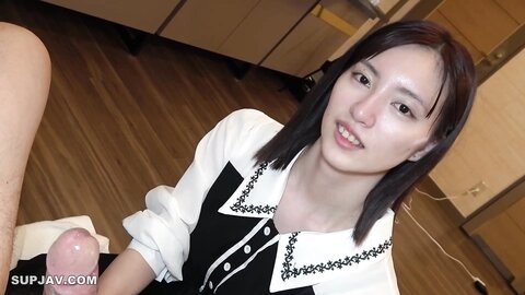 4616055・【無】こんなに綺麗なお-さん！クスコで内部観察と過去一の顔射で美形のお顔ベトベトで大変なことに…、