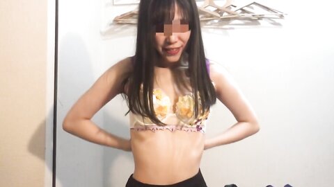 4658201 90% OFF!* First time 90% OFF until 4\2*[Mo Mu]****zynxzjo* [Amateur Pics][Nakadashi] Lady 25 years old who works at the dentist`s office, comes with a big dick and is scared to death.