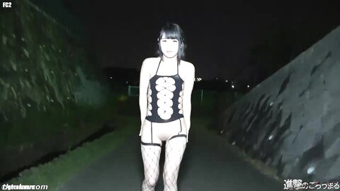 FC2-PPV-1444871 【個撮19】完全顔出し19歳スレンダーパイパン スジマン⑥ 野外露出で生中出し