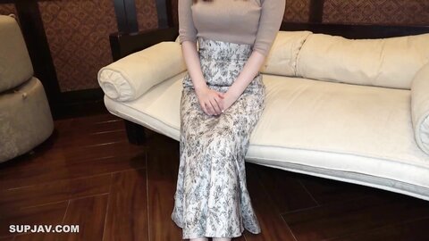 4513191・【無】 第二弾！初ゴックン！高身長169cmのＧカップ巨乳白ギャル続編！ゴックン口内胸射と生ハメで三連発！ギャル系の見た目なのにめちゃ優しい