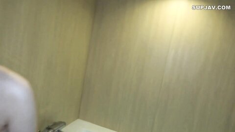 4513191・【無】 第二弾！初ゴックン！高身長169cmのＧカップ巨乳白ギャル続編！ゴックン口内胸射と生ハメで三連発！ギャル系の見た目なのにめちゃ優しい
