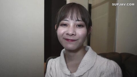 FC2PPV-4525739・【4名収録!】 低　身　長　の　お　,さ　,な　,い　こ　に　性　的　イ　タ　ズ　ラ　。　※モロ見え無修正