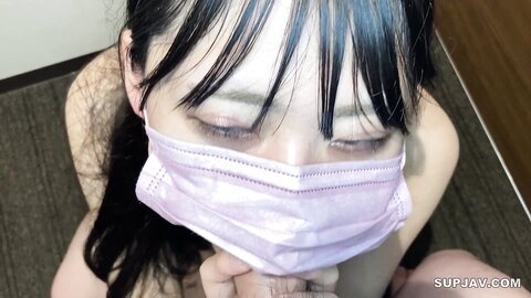 FC2PPV-3241876・【無】顔出しを口説いてマスク取って最後に顔射してます笑　