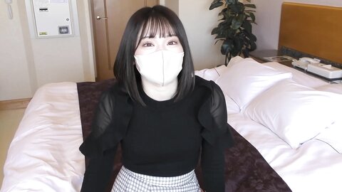 FC2PPV-4482171 かりんちゃんは経験人数1人＆フォロワー数10万人超え！