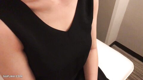 FC2PPV-3104623・元モデルの爆乳人妻に出会う幸運に恵まれました。