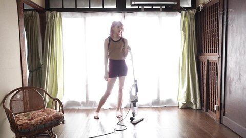 DASS-581 [Uncensored] It Is A Hot And Humid Day When The Air Conditioner Is Broken. A Frustrated Young Country Wif...