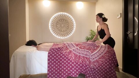 Balinese Massage With Hot Oil