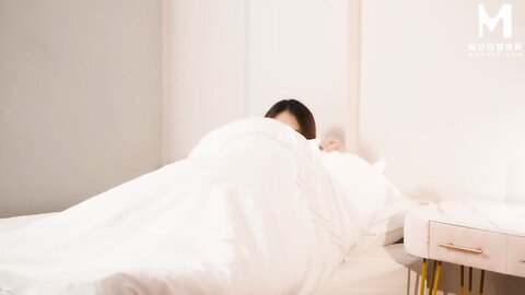 Modedia Asia A Beautiful Wife Who Cheats For Her Ntrloving Husband