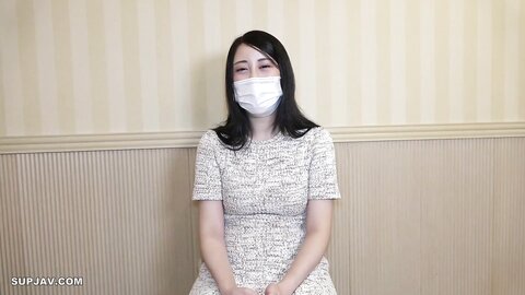 FC2PPV-3136759・神乳Fカップのプラチナ素人娘。彼氏有高いプライドで欲求不満をさらけ出せない美人にカウンセリングのイカせまくり開発セックス。「彼氏さんごめんね