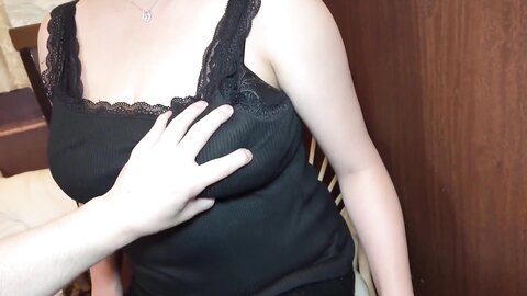 2827488 【2回射精】「まだ出るやろ？」溢れる爆乳のHカップ関西美女。汗臭いオヂサンチンポを笑顔で即尺フェラ抜き！ヌルヌルパイズリから口内+中出しの連続射精