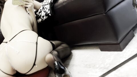 脸红Dearie - NO.123 小皮鞭 [20P+4V-169MB] (2)