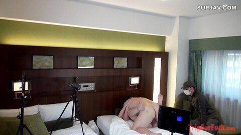 4664959 Performed by a married couple! ****zynxzjo* He said he really wants to see his wife being fucked. She begs her husband to let her cum inside him in front of him.