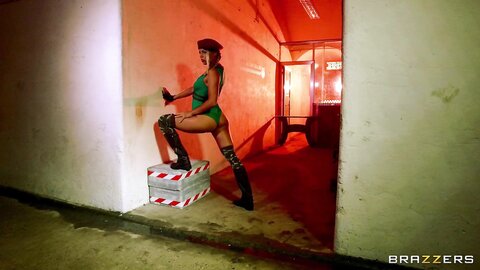 Asian  Sex Fighter Chun Li Vs Cammy Parody 300