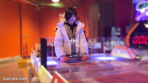 4665220 Exclusive50% OFF!990pts until 29 April [Newly graduated 23 year old Musume \ rutting pussy]****zynxzjo* Amusement park slender body spasms all over the place! Don`t forget the hard vibrator and finall