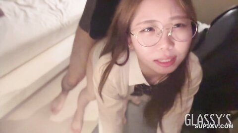 4665799 #16 18 year old ****zynxzjo* Cute woman in school uniform and glasses and fucked inside│GLASSY`S