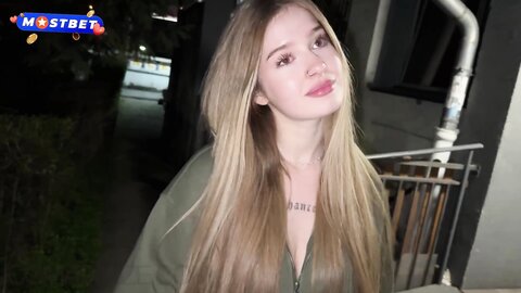 ⚫️【2025年新流】P站极品巨乳肥臀美鲍，高颜女神【Comatozze】露脸解禁，各种性爱内射，视觉盛宴