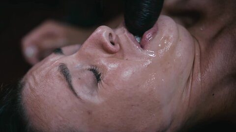 【独家译制】水川老师  Pillow Talk 3 外星生物触手怪寄生催情，双女困在宫腔内触手入侵强奸受精画质