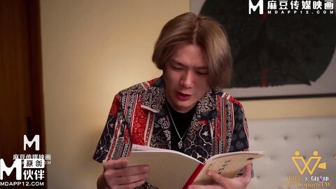 色控PH-189签约成为房东的性爱宠物吧