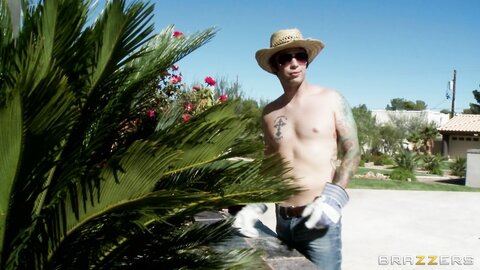 Asian  Poolside Pussy 389