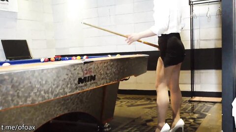 Hee Yuri (희유리) – Yoga Teaching (4)