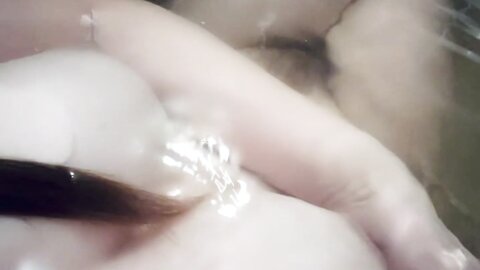 v (24)