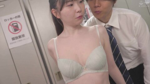 HUNTC-313 I Was So Popular During My 2-week Teaching Internship That I Had Sex With All Of My Students...