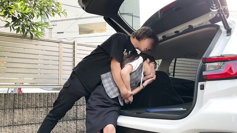 STSK-169 [4K] Luxury Car Dealer, Beautiful Dealer, Raw Pantyhose Hunting, Sleeping In The Trunk Of A Test Car 2