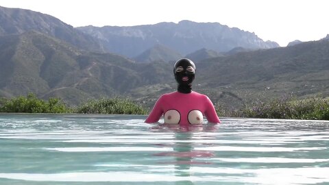 Asianrubberdoll In Paradise