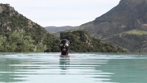 Asianrubberdoll In Paradise