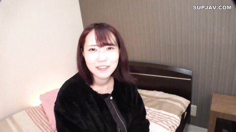 4671112 Exclusive50% OFF!990pts until 12 May [first shot]****zynxzjo* A slender college student in Tokyo. She shows her nasty backside to pay for her trip. She has a beautiful ass that gets penetrated to the