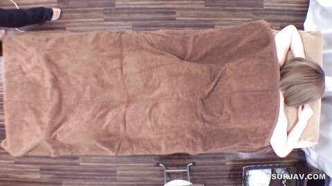 4673872 Exclusive50% off!New sale half price until 29 April! [No\Hame]****zynxzjo* A very beautiful and pretty lady came to the shop, just like a magazine model with silky short hair.