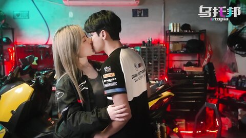 Biker Girl Gets A Huge Load Of Hot Cum In Her Pink Pussy Psychoporn