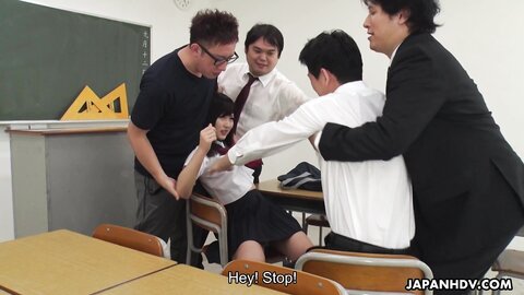 Asian  Uniform Club  Maria Kotobuki  Scene 1 402