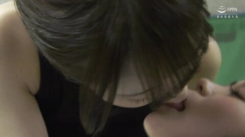 AUKG-626 Teacher And I - Lesbian Lesson With Female Students In Leotards In The P.E. Warehouse