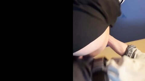 4679057 女教師　喫煙所でフ****zynxzjo* ェラとセックス 糸をひく愛液