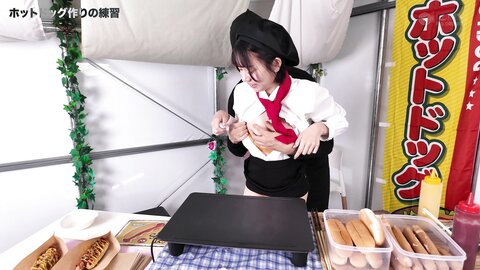 SGKI-050 [4K] Popular Porn Actresses Challenge! Sell Hotdogs While Squirting Inside A Squid-sale Stall! Yui...