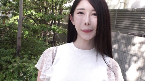 SKMJ-623 [4K] Platinum-class Amateur Neat And Tidy Wife Gives The First And Best Gentle Virginity Pimping Of Her...