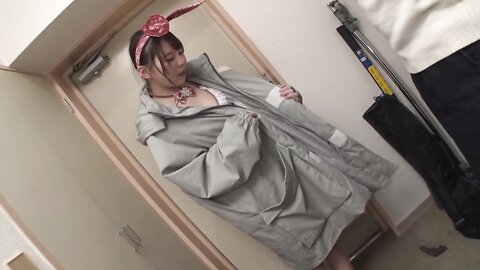 A Cosplay Delivery Health Girl Who Will Let You Cum Inside Her Bunny Girl  Leni Tamaki