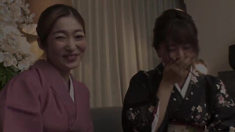 Harem Reunion With Classmates Who Became A Bewitching Women Who Looks Good In Japanese Clothes
