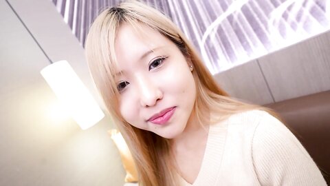 An Amateur Girl With An Outstanding Style Like A Barbie Doll  Kina Hashi