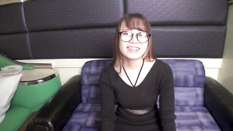 Enjoying The Shaved Pussy Of A Girl With Plain Eyes And Glasses  Mizuki Shindo