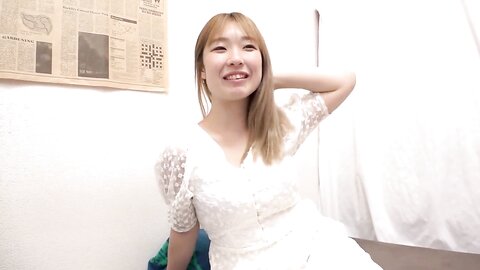 Pick Up A Lewd Big Breasted Girl With Low Hurdles For Sex  Yoshino Hashiba