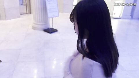 FC2PPV-4568526・初撮り※美巨乳下の毛あり19歳学生　超かわ スタイル抜群なのに撮影理由は「お金がないです」世も末だと思いながら、しっかり中出しコ作り