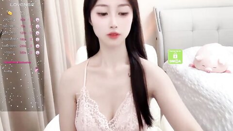 Webcama Asian Lan Mei Webcam Video From Stripchat