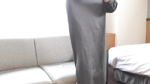 Creampie For Slender Housewife