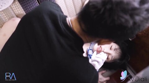 Taiwanese Hot Sexy Girl Xiao Ye Ye Gets Fucked On The Bu