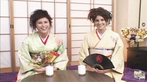 Two Guys Get To Bang Sayuni And Sakun In A Foursome