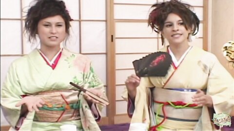 Two Guys Get To Bang Sayuni And Sakun In A Foursome